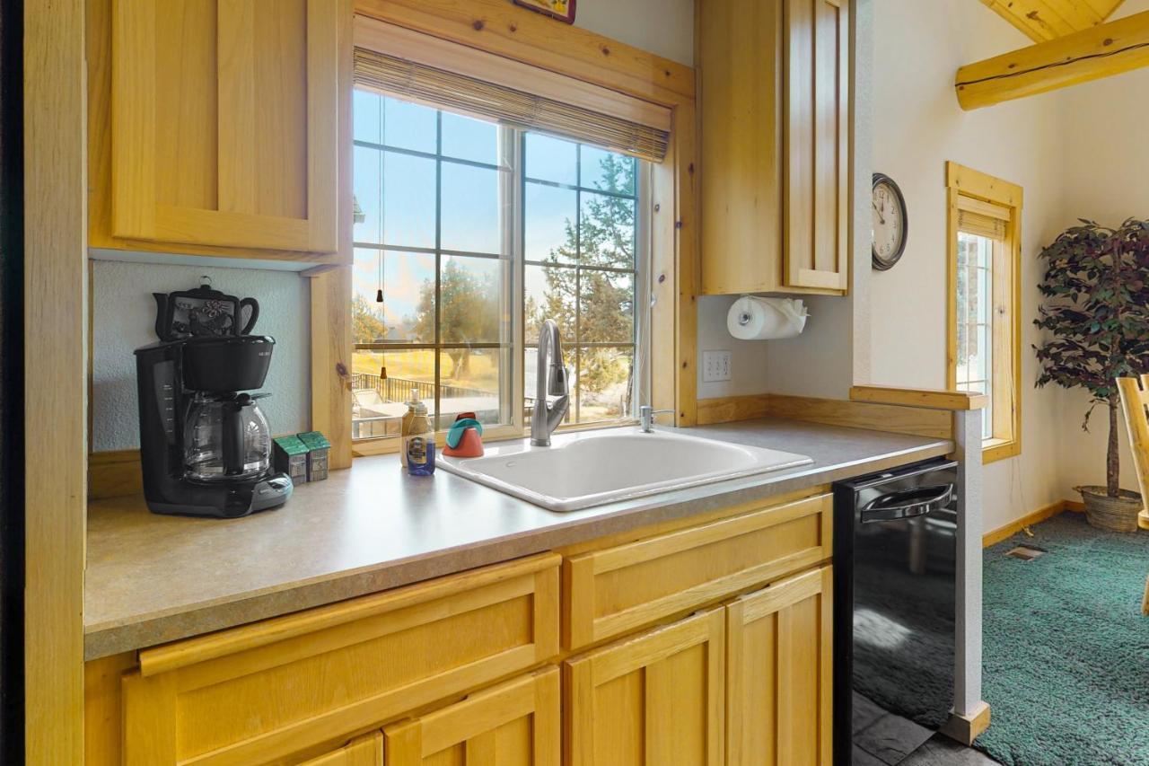 Cinnamon Teal Chalet Redmond Exterior photo